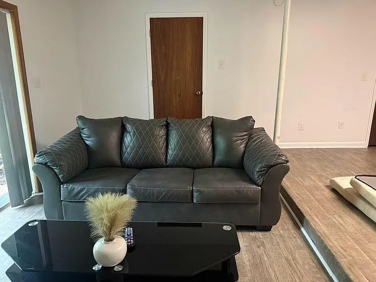 Unit Photo