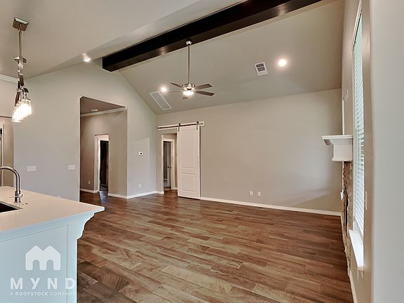 3rd image of 600 Texoma Dr