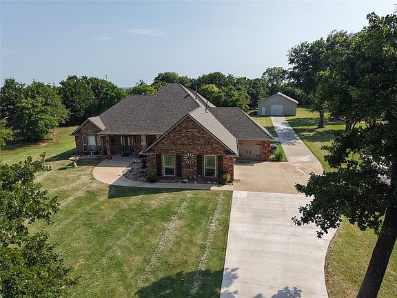 5th image of 1285 Bradford Pl