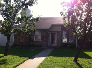 945 Brookridge Dr, Gardendale, AL 35071