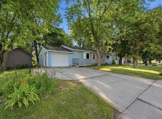 724 Centre St, Sauk Centre, MN 56378
