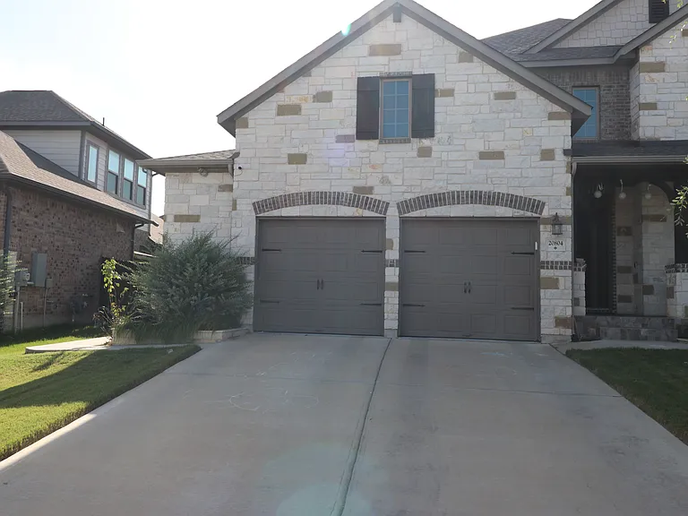 20804 Snow Bunting Ln — Photo 1