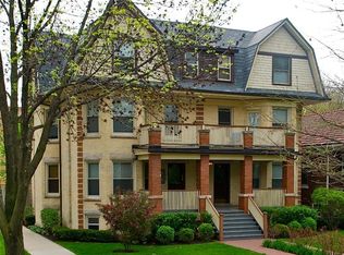 178 N Humphrey Ave APT 1, Oak Park, IL 60302