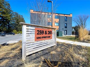 259 King St E #303, Hamilton, ON L8G 1L9