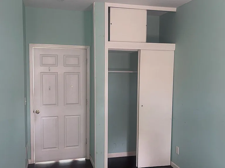 125 W Elm St #1 — Photo 7