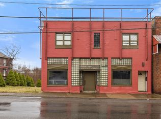 386 Deer Ln, Rochester, PA 15074