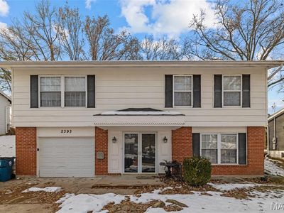 2393 Wesford Dr, Maryland Heights, MO, 63043