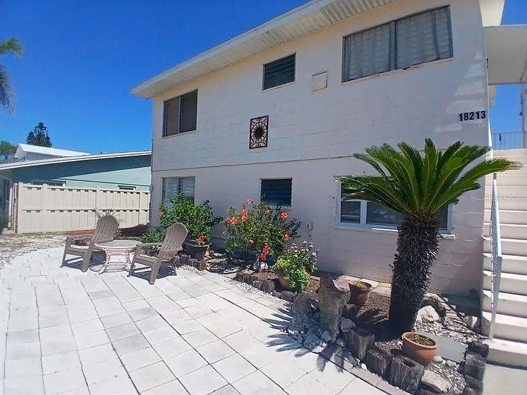 18213 Gulf Blvd #A — Photo 22