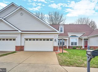 6958 Walnut Hill Dr, Gainesville, VA 20155