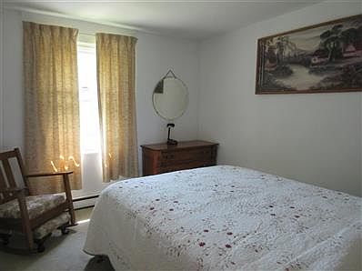 3rd image of 712 Ferndale Ct