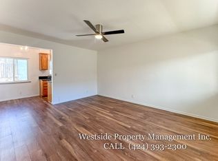 134 Chautauqua Blvd #5, Santa Monica, CA 90402