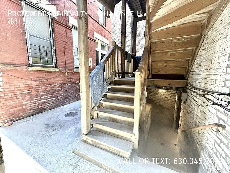 2128 N Sheffield Ave #2R — Photo 6