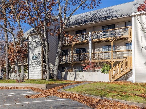 5th image of 800 Bearses Way APT 2SB