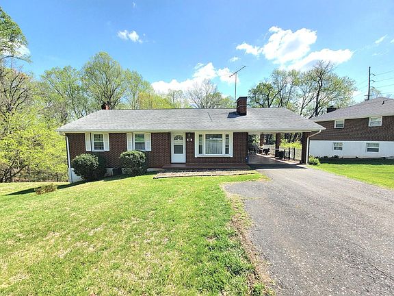 4th image of 520 Winston Ridge Rd