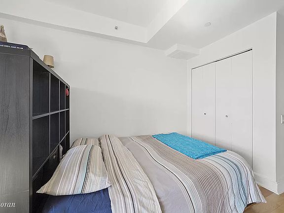 4th image of 343 4th Ave APT 4G