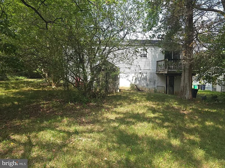 3301 Heidi Ln — Photo 25
