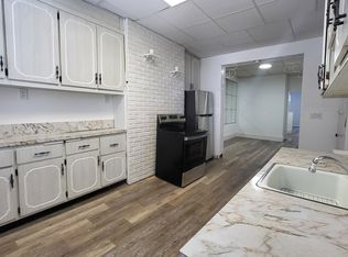 821 Metropolitan Ave #2B, Brooklyn, NY 11211