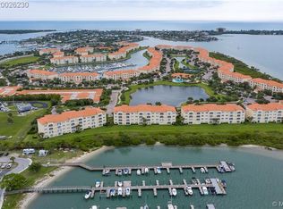 19 Harbour Isle Dr E #103, Fort Pierce, FL 34949