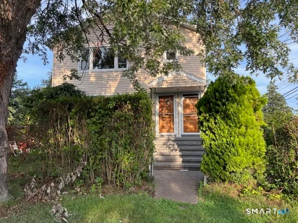 72 Fiske Ave #2, Bridgeport, CT 06606