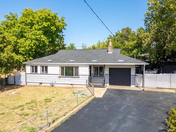 1101 5th St, Redding, CA 96002