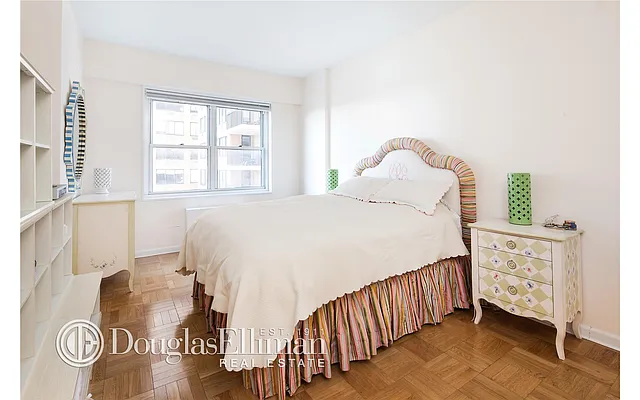 Sold by Douglas Elliman | media 12