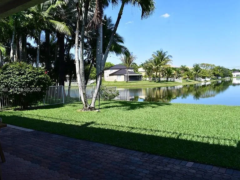 5273 SW 158th Ave — Photo 44