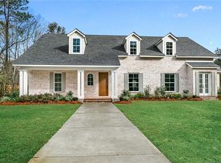 220 Stonebridge Dr, Slidell, LA 70458