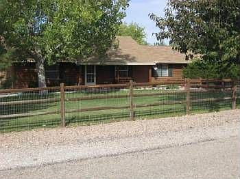 3rd image of 226 W Dammeron Valley Farms Dr