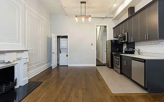 Rented by Compass | media 8
