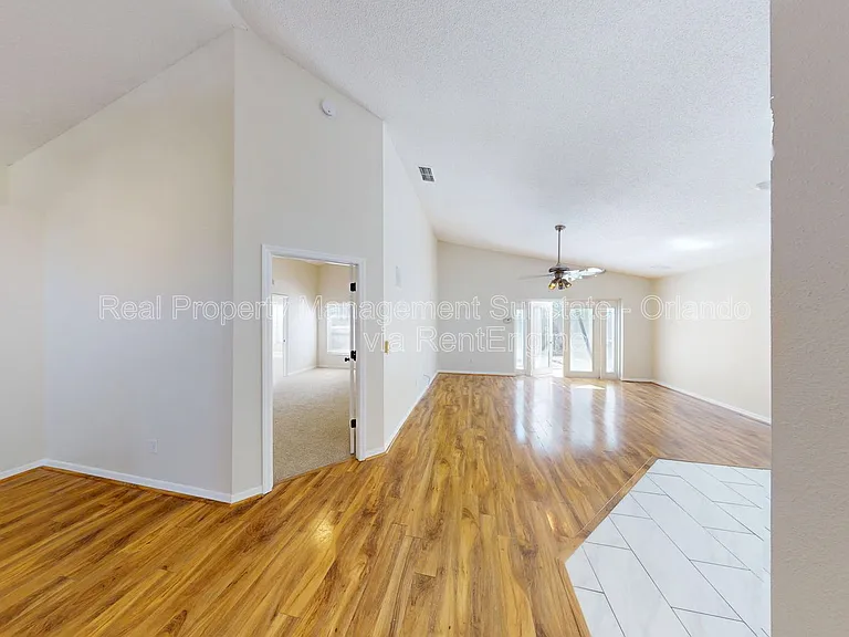 5662 Rywood Dr — Photo 11