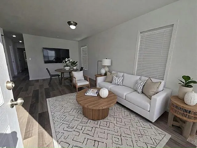 2 bed, 2.0 bath, 880 sqft, $1,600 — Photo 4