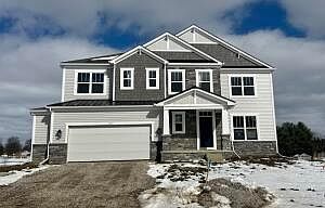 1st image of 1497 Maple Heights Dr