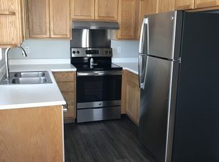 2113 Poplar Dr APT 4, Medford, OR 97504