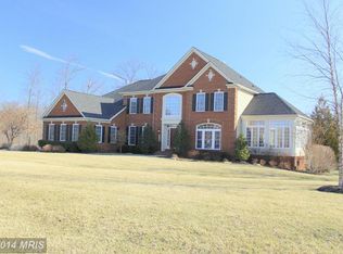 27284 Paddock Trail Pl, Chantilly, VA 20152