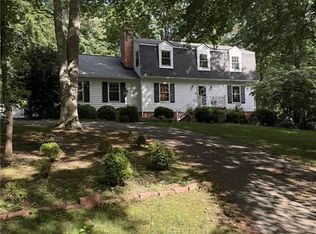 305 Buford Rd, Williamsburg, VA 23188