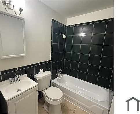 14470 Agnes Ave — Photo 3