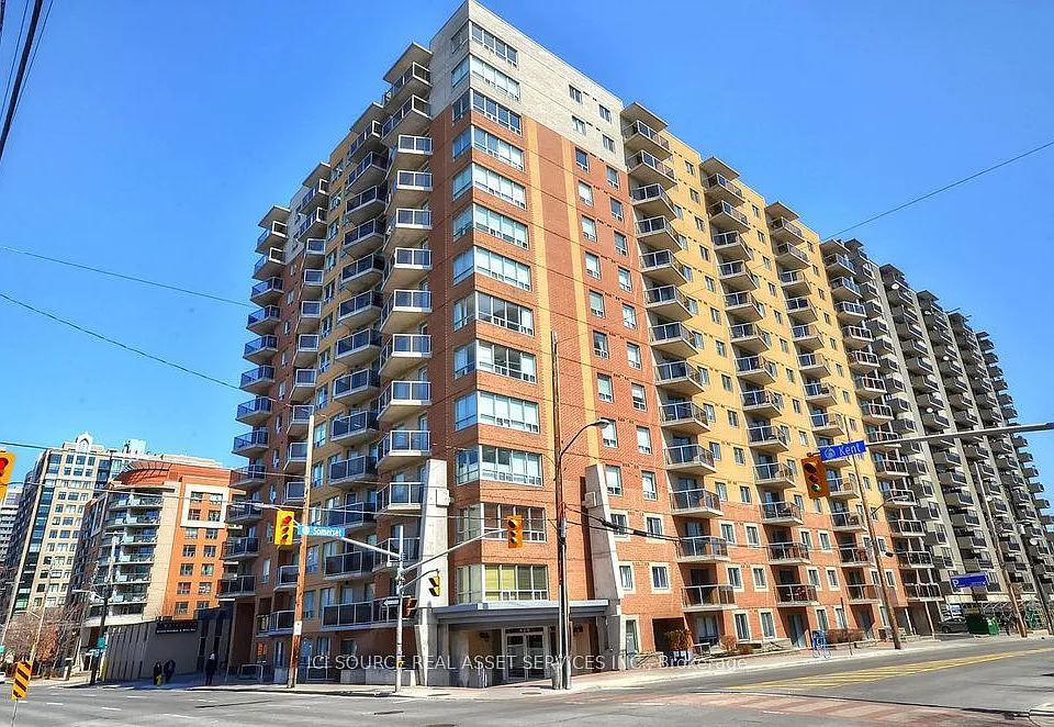 429 Somerset St W #204