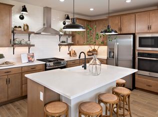 8032 W Harmont Drive, Peoria, AZ 85345