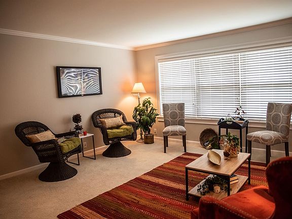 2nd image of 3744 Ashworth Dr Unit 3744-C