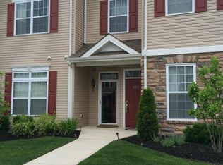 208 Raphael Ct, Williamstown, NJ 08094