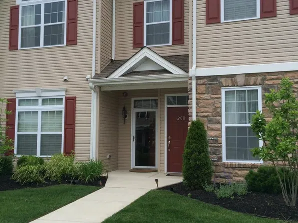 208 Raphael Ct, Williamstown, NJ 08094