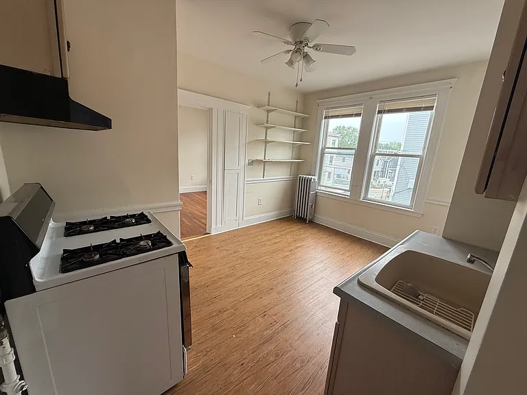370 Savin Hill Ave #2L — Photo 6
