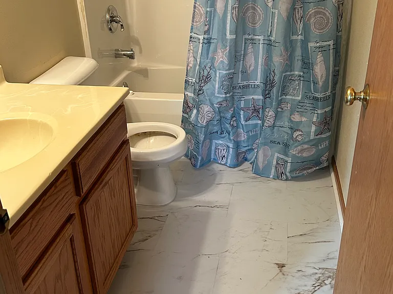 7079 Sue Ct — Photo 23