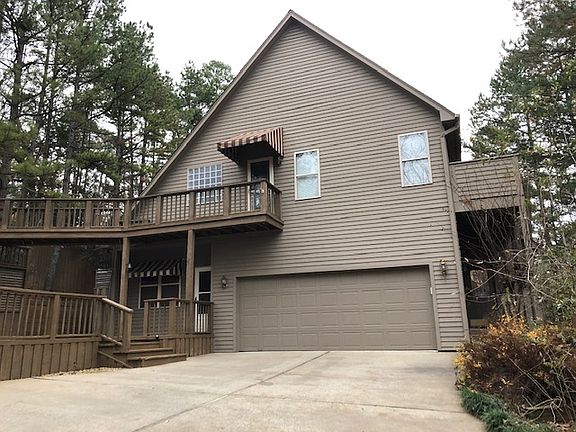 Driveway/Garage