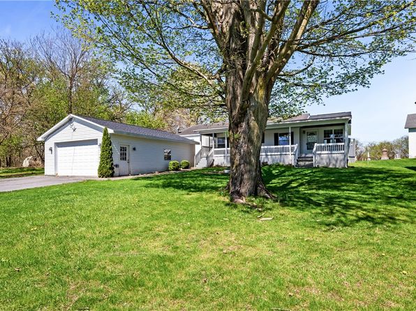 775 Spring Lake Rd, Port Byron, NY 13140