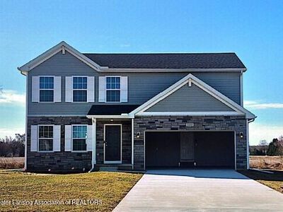 1030 Woodridge Dr, Saint Johns, MI, 48879