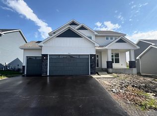 1923 Ravine Rd, Carver, MN 55315