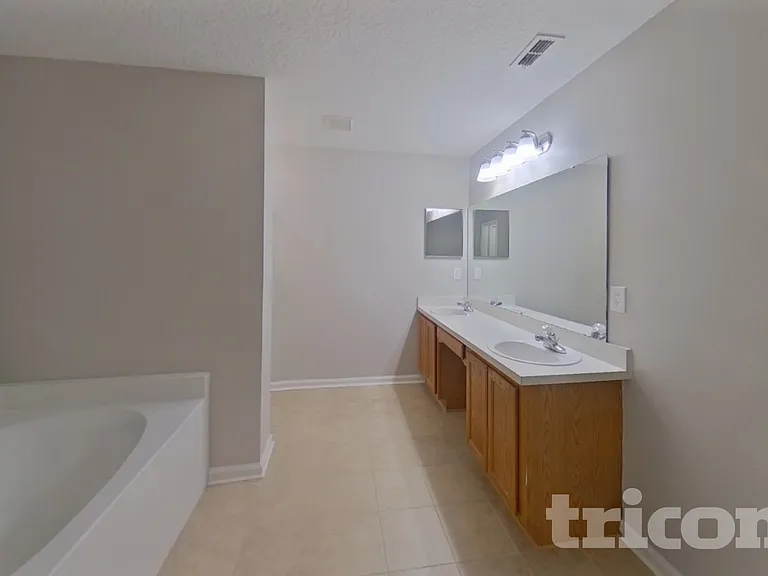 87 Marisco Way — Photo 12