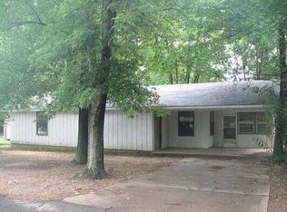 1008 N 14th St, Augusta, AR 72006