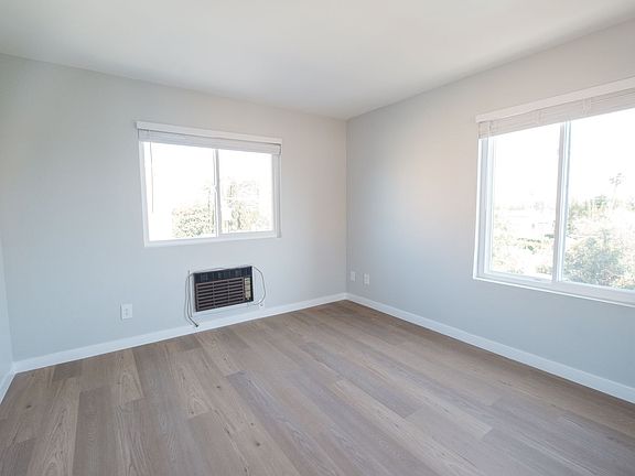 2nd image of 1400 Venice Blvd APT 308